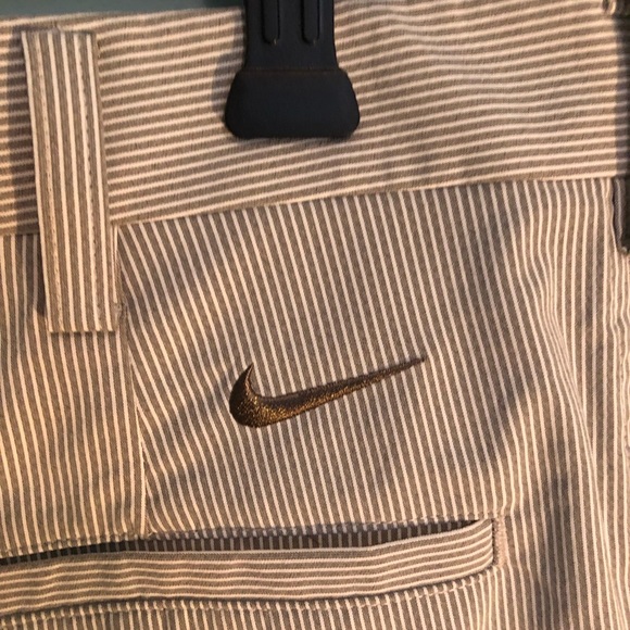 Mens Nike golf shorts 34 - Picture 3 of 5